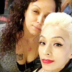 Meet your Posher, Cee